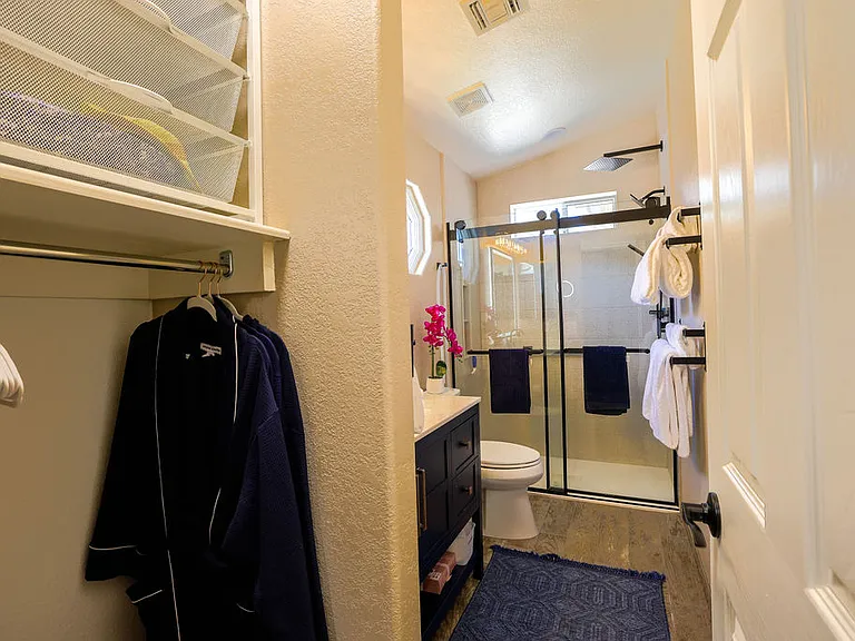 CASITA optional studio to rent 
Walk thru closet with drawers, 2 robes and slippers
Bathroom with LED Mirror, blow dryer, shower with rain shower head, hand held shower, safety bar
Towel set for 2