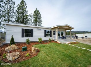 256 N 8th St, Priest River, ID 83856