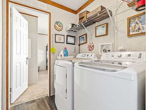 3rd image of 27851 Roanoke Cir