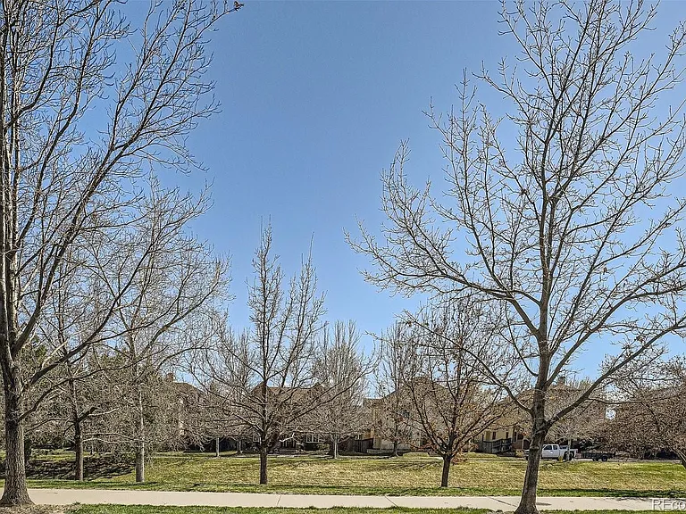 8031 E Bayaud Ave — Photo 41