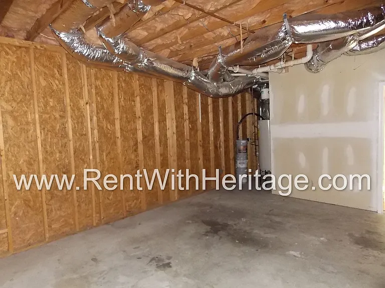 6392 Harvester Cir — Photo 22