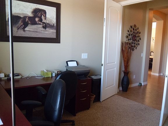 4th image of 638 W Coconino Pl