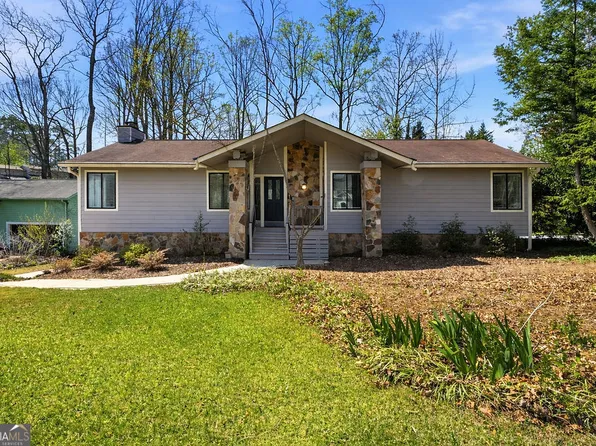 1032 Muirfield Dr, Marietta, GA 30068