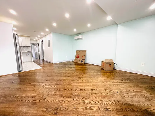 Rented by GROOME REALTY LLC | media 16