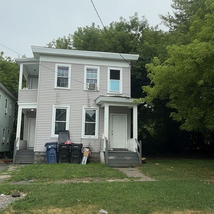 1st image of 123 Lakeview Ave #1