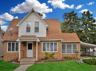 1115 Market St, Dekalb, IL 60115