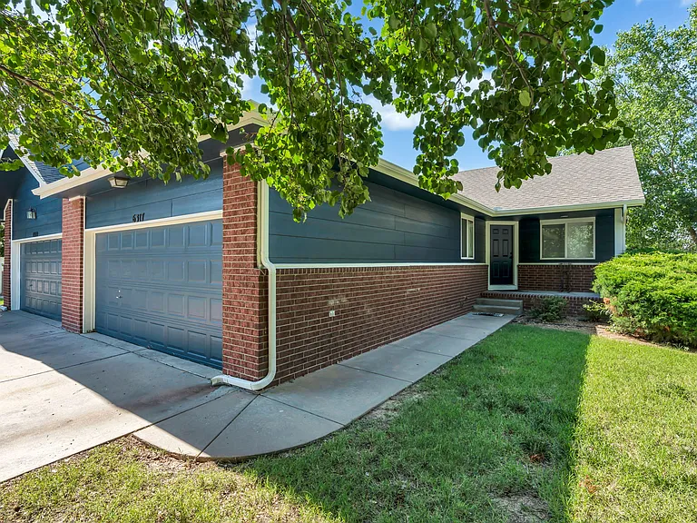 6317 Quail Ridge St — Photo 2
