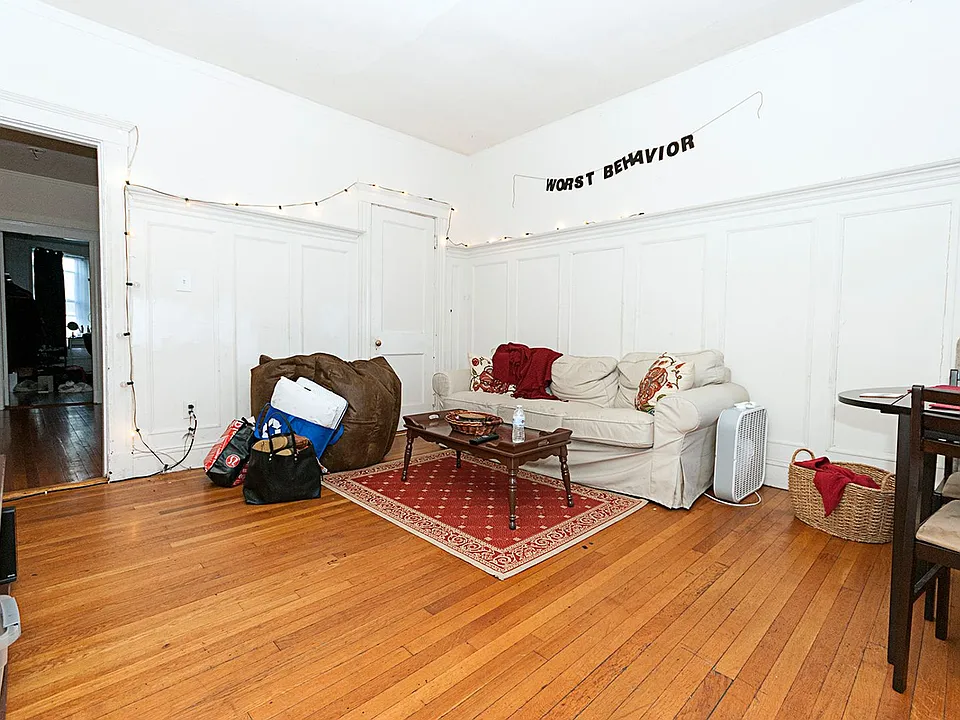 1157 Commonwealth Ave #12