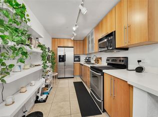 7501 E Treasure Dr APT 4H, North Bay Village, FL 33141