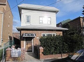 2nd image of 1013 E 85th St