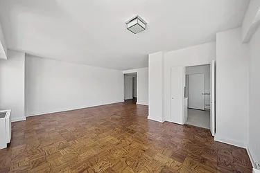 Rented by Manhattan Realty Group