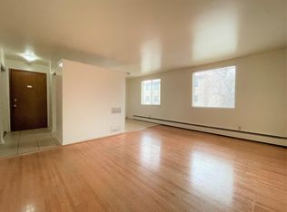 1600 Alexandra St #8, Regina, SK S4T 4P1
