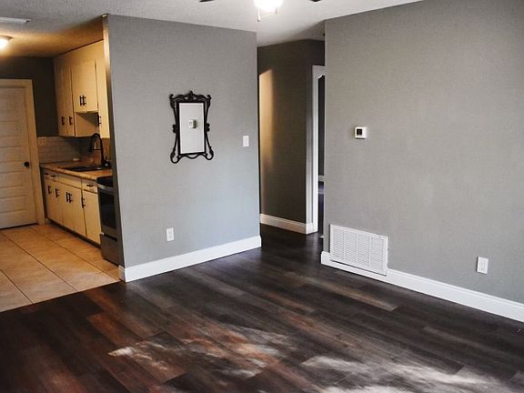 4th image of 1-202 Freedom Ln