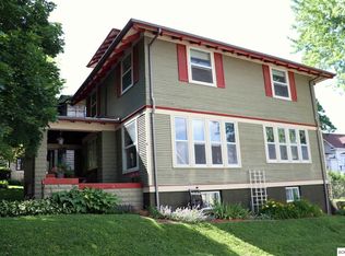 1011 Melrose Ter, Dubuque, IA 52001