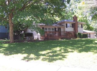 10801 W 71st Pl, Shawnee, KS 66203