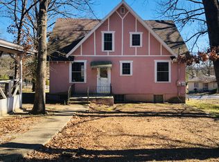 808 S 2nd St, Branson, MO 65616