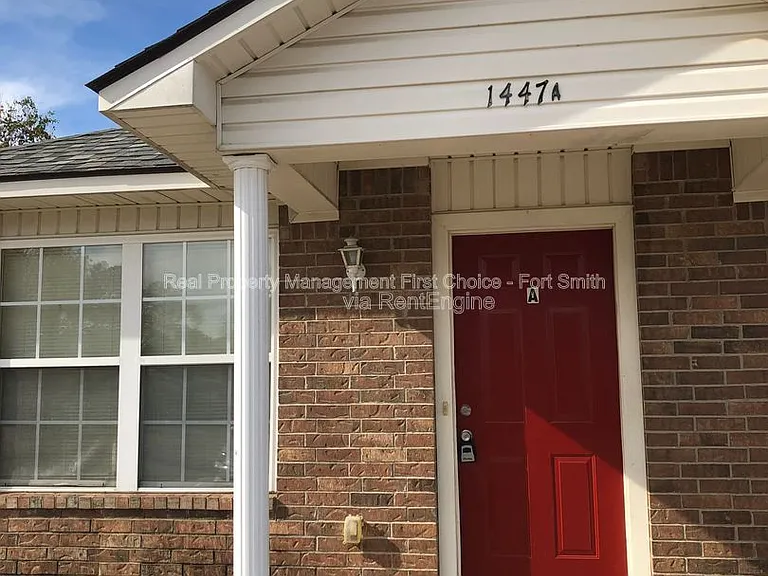 1447 Brazil Ave — Photo 1