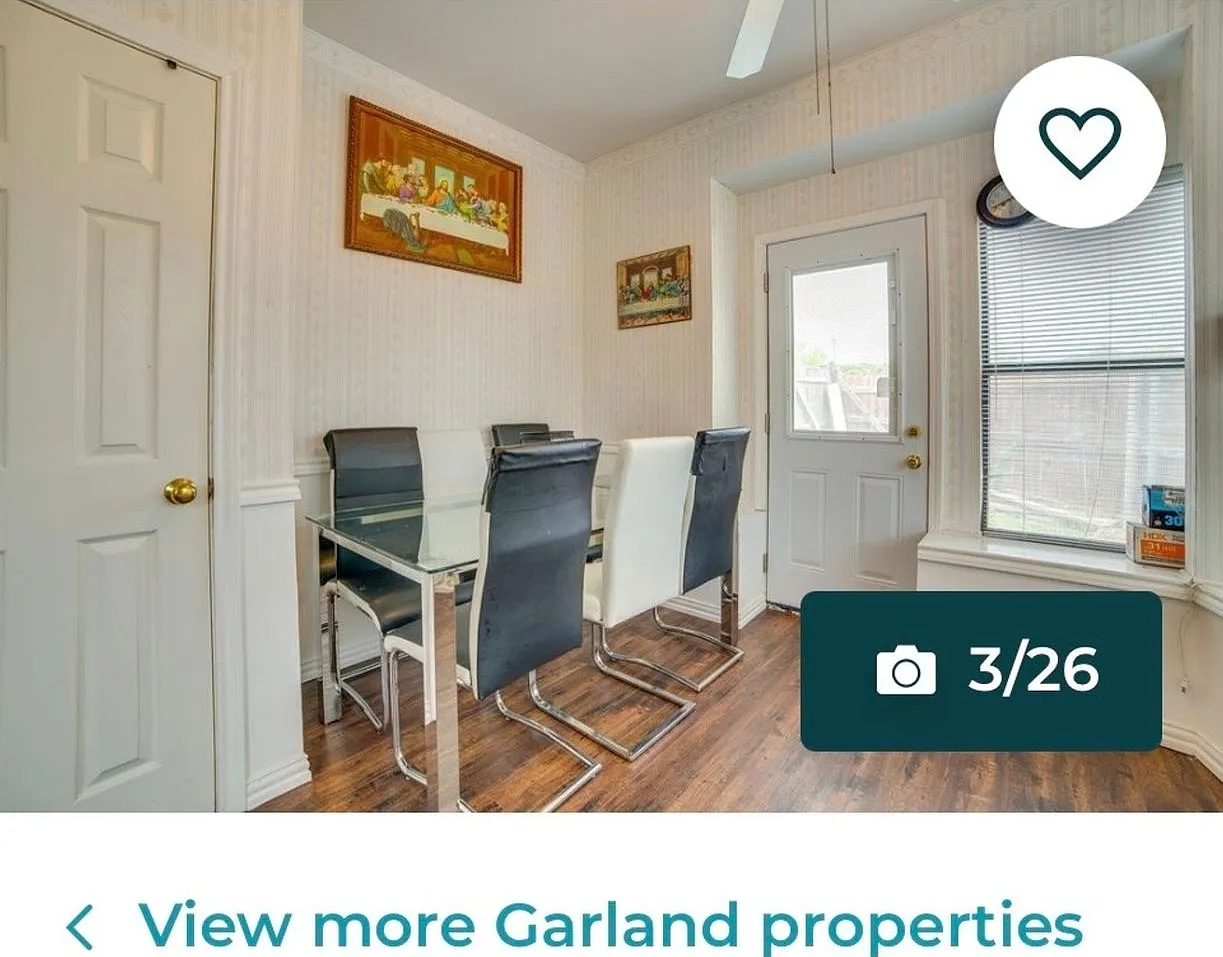Charming 3BR Duplex in Garland — Photo 1