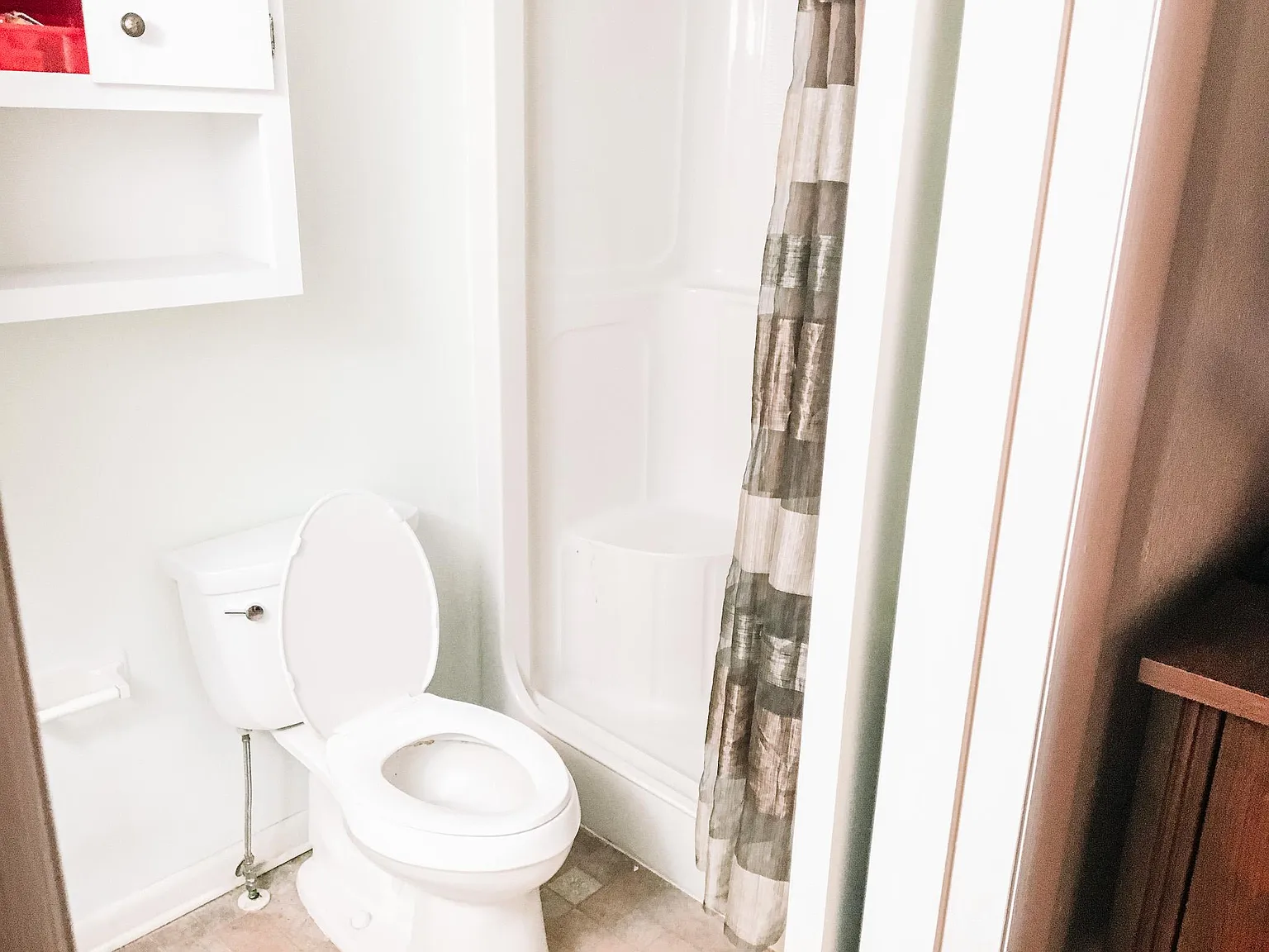 4 bed, 2700 sqft, $3,500 — Photo 4