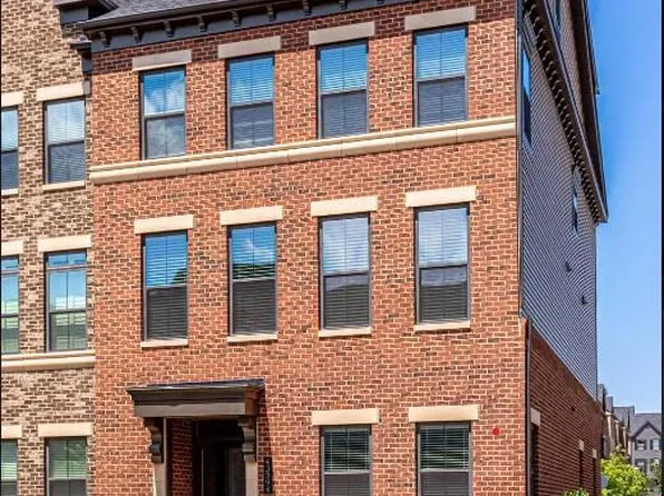 43394 Charitable St, Ashburn, VA 20148