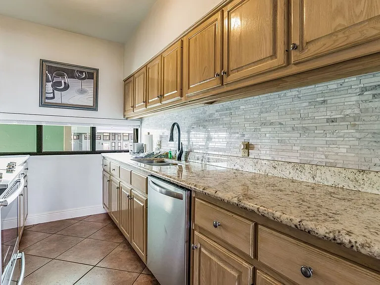 1390 Fort Pickens Rd #210 — Photo 10