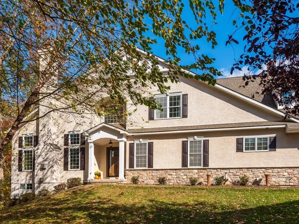 110 Dauphin Dr, Media, PA 19063