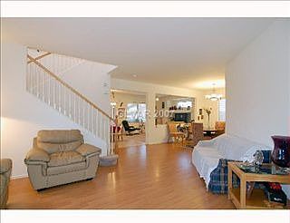 2nd image of 5817 Alisa Roberts St