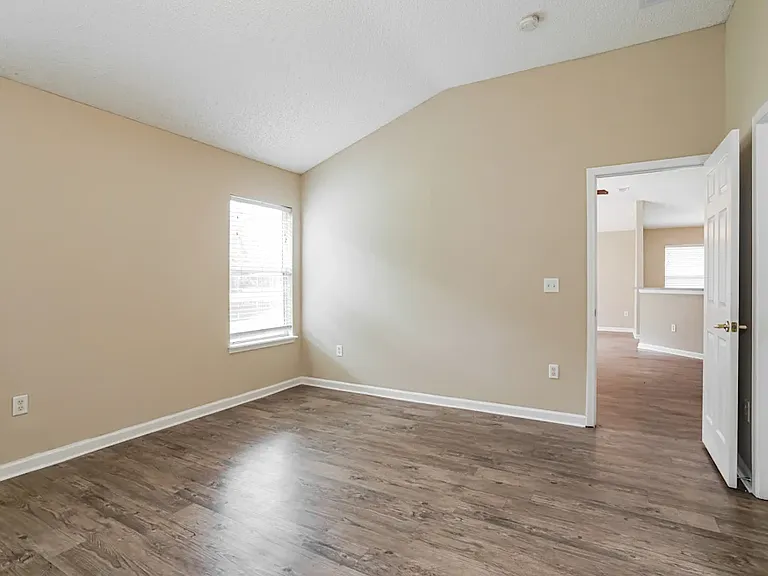 3509 Whisper Creek Blvd — Photo 4