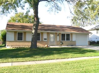 504 Freeman Ave, Streamwood, IL 60107
