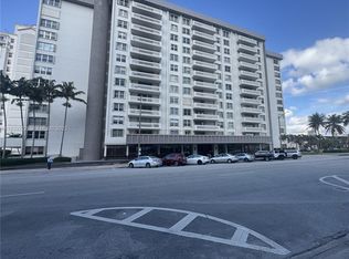 Gables Plaza, Coral Gables, FL 33134