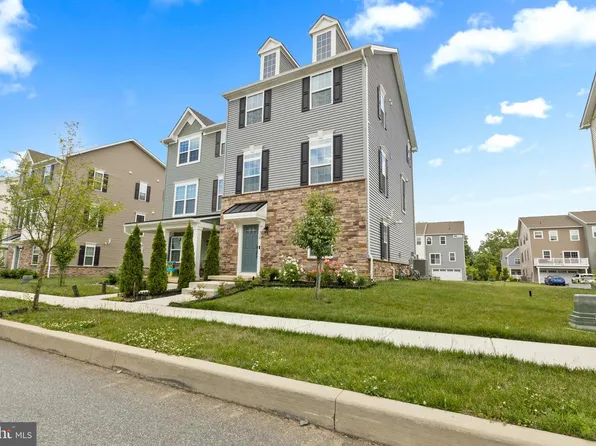 718 Kalmar Ln, Middletown, DE 19709