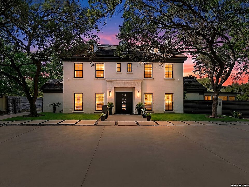 1st image of 627 E Olmos Drive