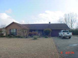 121 Janice Ln, Leesville, LA 71446