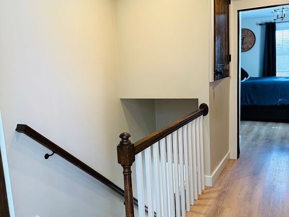 4th image of 69 Washington St #1