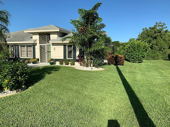 2nd image of 4241 Orange Grove Blvd