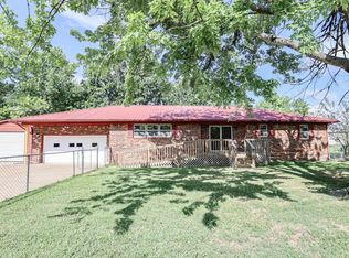 111 Cold Springs Rd, Paducah, KY 42003