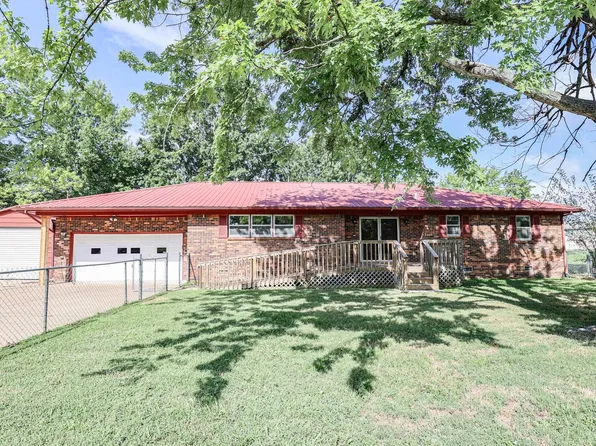 111 Cold Springs Rd, Paducah, KY 42003