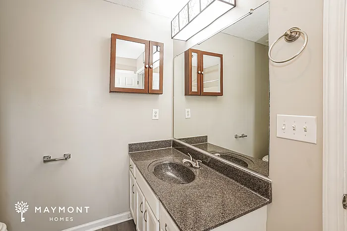 829 Buckhorn Dr — Photo 13