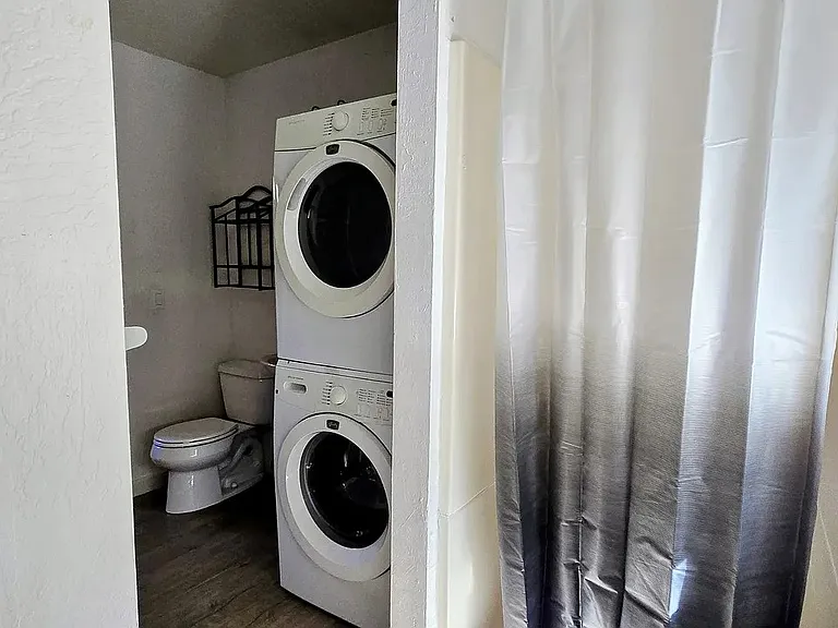 410 S Oregon St — Photo 10