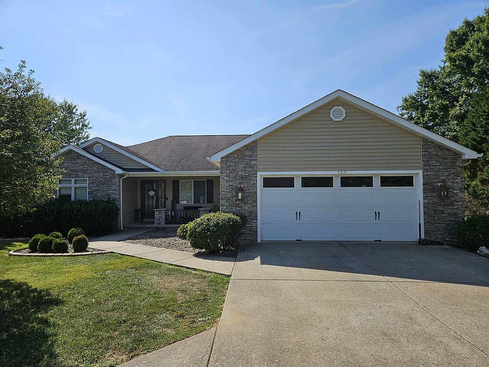 1st image of 123 Coralburst Ln