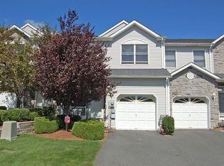 173 Springhill Dr, Morris Plains, NJ 07950