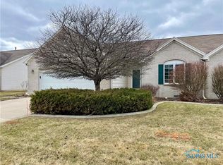 26387 W Wexford Dr, Perrysburg, OH 43551