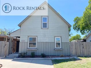 103 W 6th Ave, Hutchinson, KS 67501