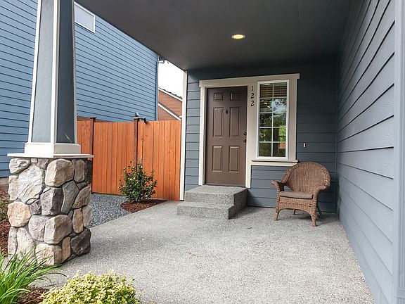 2nd image of 122 118th Dr SE