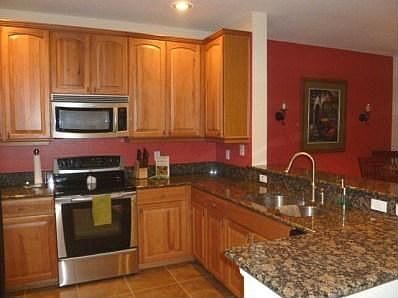 2nd image of 45 Riverview Bnd S Unit 1933