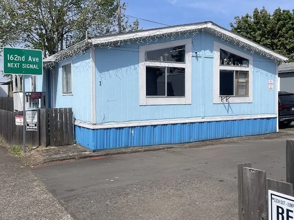 16415 SE Stark St, Portland, OR 97233