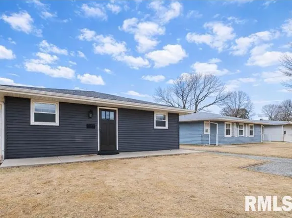 101 Durant St, Morton, IL 61550