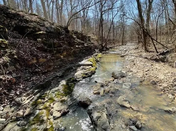 123 Merz Meadows Dr, Troy, MO 63379