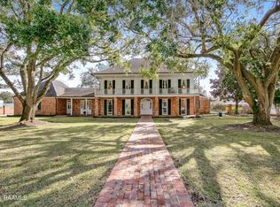 205 Shannon Rd, Lafayette, LA 70503