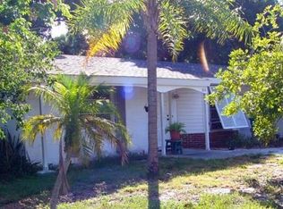 204 Crescent Dr, Anna Maria, FL 34216